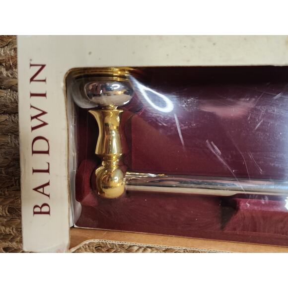 Baldwin Premium Towel Bar 18" Timeless Craftsmanship Polished Solid Brass 2 Tone - Picture 3 of 7